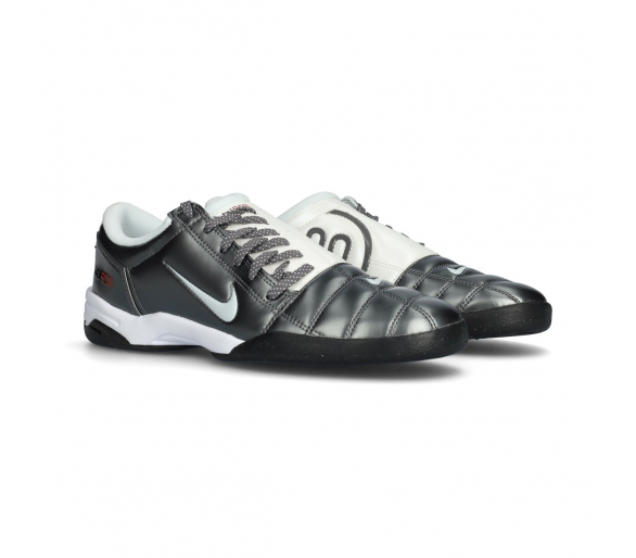 Nike Total 90 Graphite-Metalli Summit-Black-Varsity Red HQ2851-001